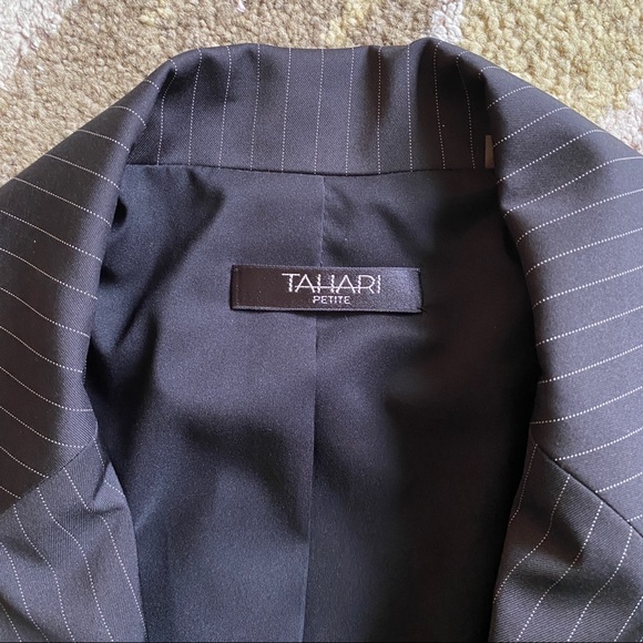 Tahari Blazer Black with white pin stripes - Picture 6 of 6